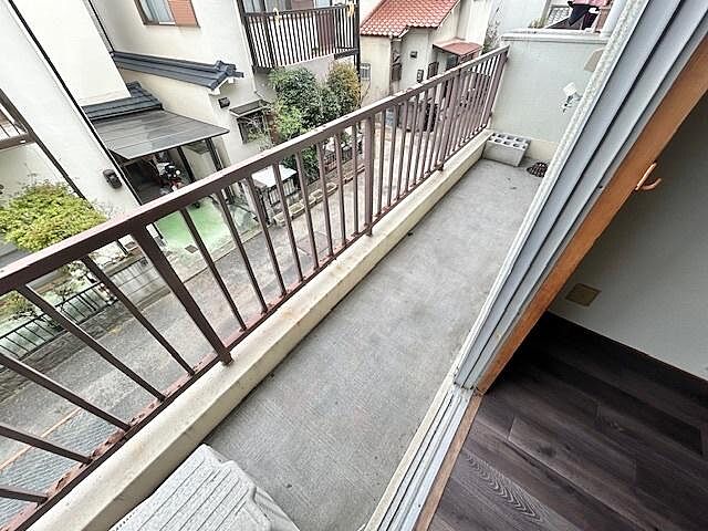 バルコニー