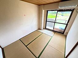 エバーグレース当麻 2階3DKのリビング/ダイニング