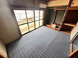 居間