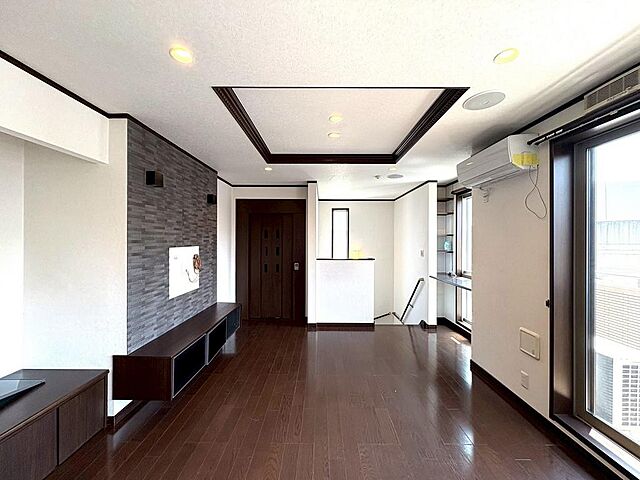 リビング/ダイニング 墨田区八広1丁目