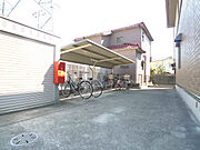 屋根つき駐輪場！