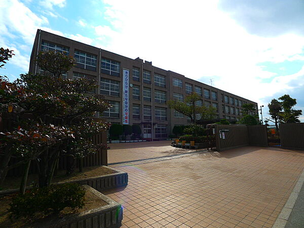 画像16:加古川市立平岡南中学校（1417m）
