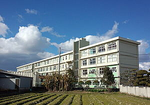 画像19:加古川市立平岡中学校（1332m）
