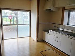 居間