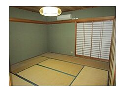 新宮市鴻田4丁目2-15　中古戸建 4DKの室内