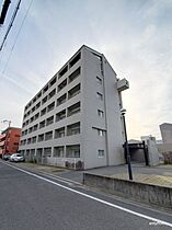 ドミトリオ仁王田  ｜ 大阪府吹田市垂水町2丁目（賃貸マンション1K・3階・26.82㎡） その1