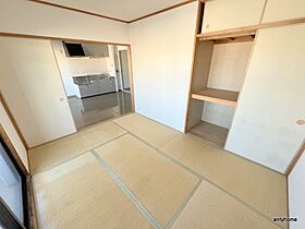 ビバリー江坂  ｜ 大阪府吹田市南金田2丁目（賃貸マンション2LDK・6階・51.06㎡） その3