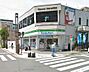 周辺：【コンビニエンスストア】 ファミリーマート亀沢四丁目店まで90ｍ