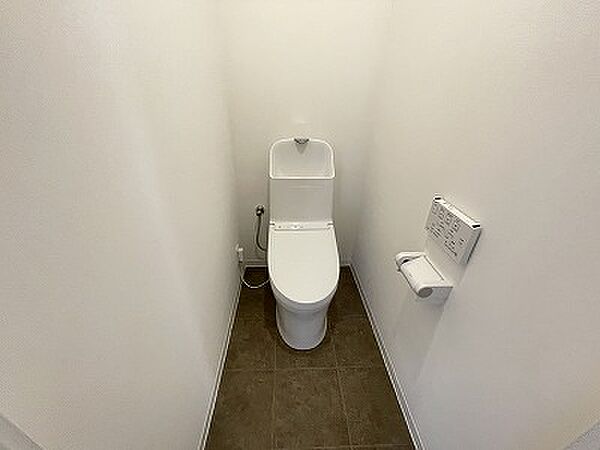画像13:コンパクトで使いやすいトイレです