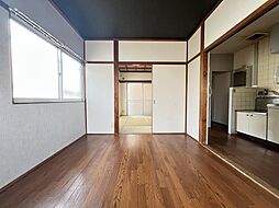 居間