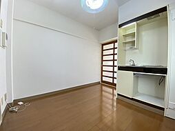 居間