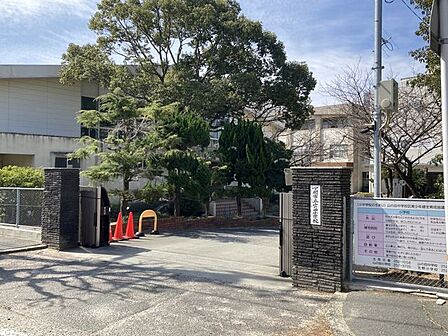 下関市立山の田小学校 徒歩9分。 710m