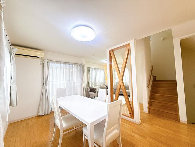 リビング/ダイニング 葛飾区鎌倉4丁目