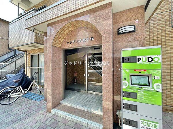 建物エントランス