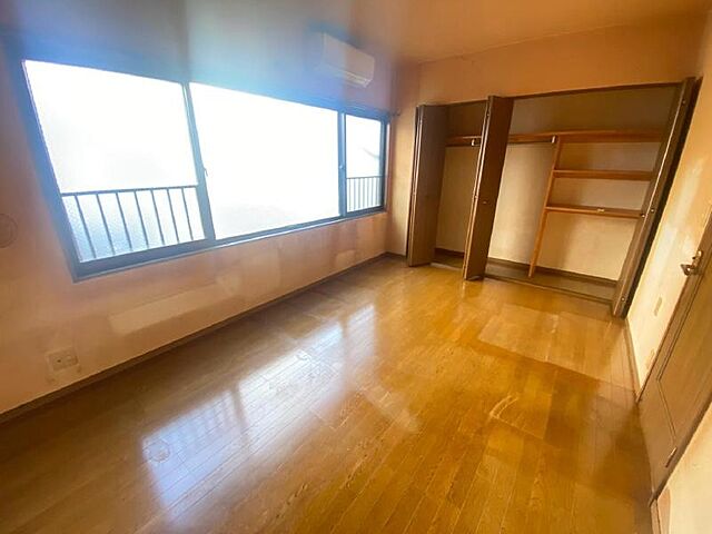 寝室