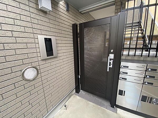 建物エントランス