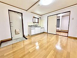 居間