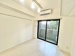 ブライズ高砂 203 2階1Kのリビング/ダイニング