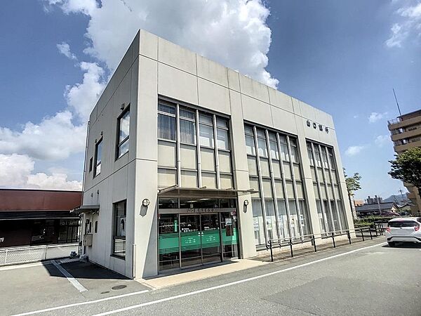 画像16:山口銀行吉敷支店(616m)
