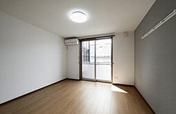 ラテラスII 102 1階ワンルームのリビング/ダイニング