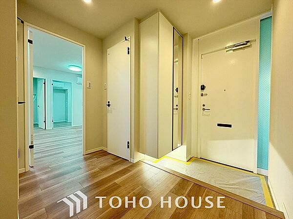玄関を拡大表示
