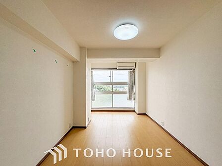 広々としたお部屋は、インテリアを考える楽しみもありますね。