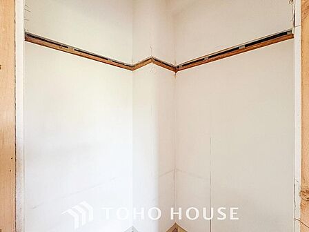 建物内部の収納には拘りました。お荷物が多い方にも安心です。