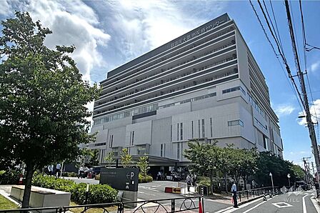 東京慈恵会医科大学葛飾医療センターの外観