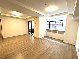 プレサンス栄メディパーク 703 3LDKのリビング/ダイニング