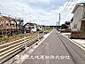 外観：前面道路です。
