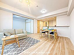 ユアコート狭山ヶ丘コンフィア 3LDKのリビング/ダイニング