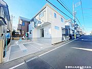 敷地ゆとりのある堂々とした外観