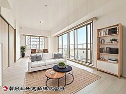 陽光が差し込む開放的なリビング