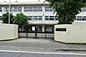 周辺：西東京市立田無第四中学校まで徒歩11分821ｍ！無理のない通学距離で、生活とのバランスが良好な立地です。