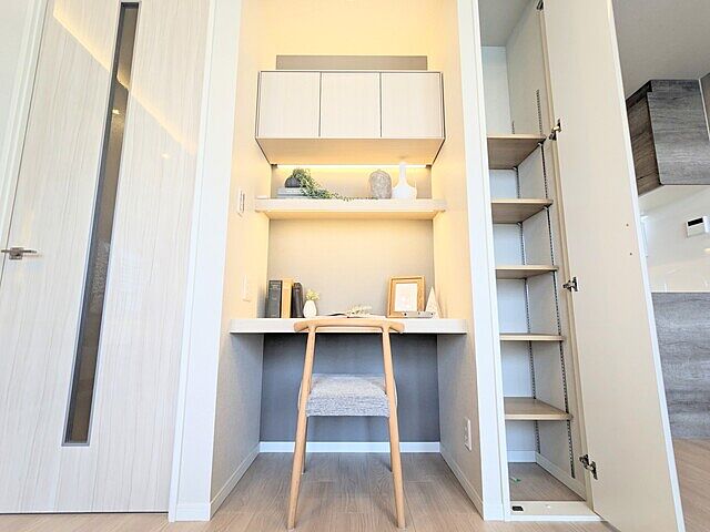 リビング/ダイニング ザ・クレストタワー 29階/-