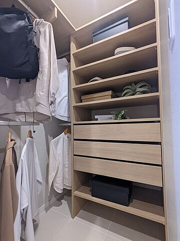 収納 ザ・クレストタワー 29階/-