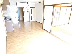居間