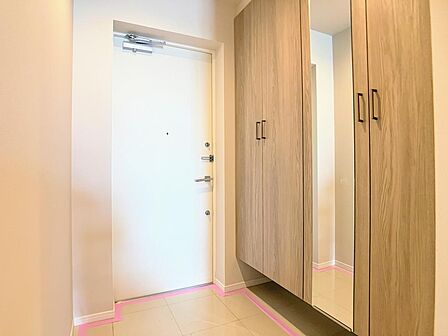 ◎玄関には姿見鏡付き大容量のシューズBOX。玄関はいつも綺麗にしていたいですね♪