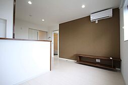 JR日豊本線 都城駅 バス15分 花繰町下車 徒歩1分の賃貸アパート 1階1LDKのリビング/ダイニング