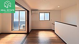 JR紀勢本線 初島駅 徒歩7分の賃貸アパート 2階1LDKのリビング/ダイニング