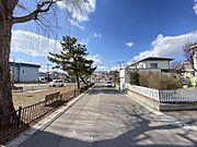 北側・前面道路☆