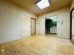 居間