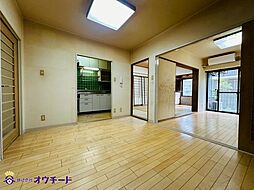 居間