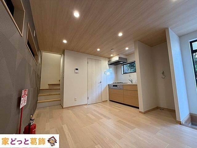 リビング/ダイニング 墨田区立花2丁目