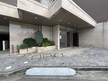 資金計画や住宅ローンのしくみなど、購入前に知っておきたいことをわかりやすくご説明しています。まずはお気軽にお問い合わせください