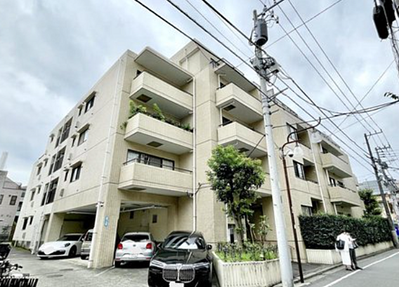 巨大ターミナル...