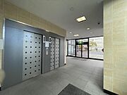 1Fエレベーターホール