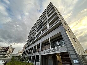 Luxe新大阪西  ｜ 大阪府大阪市淀川区三国本町2丁目（賃貸マンション1K・8階・21.51㎡） その1