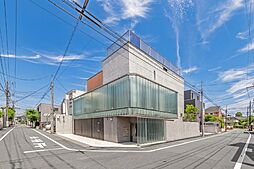 物件画像 南西角地の堅牢で瀟洒な邸宅