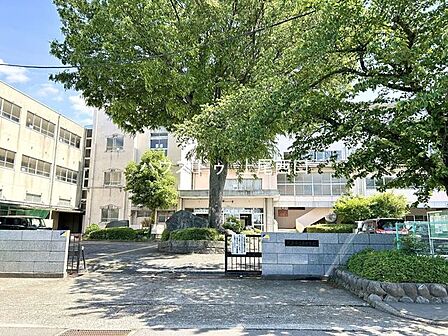 北本市立東中学校 1260m
